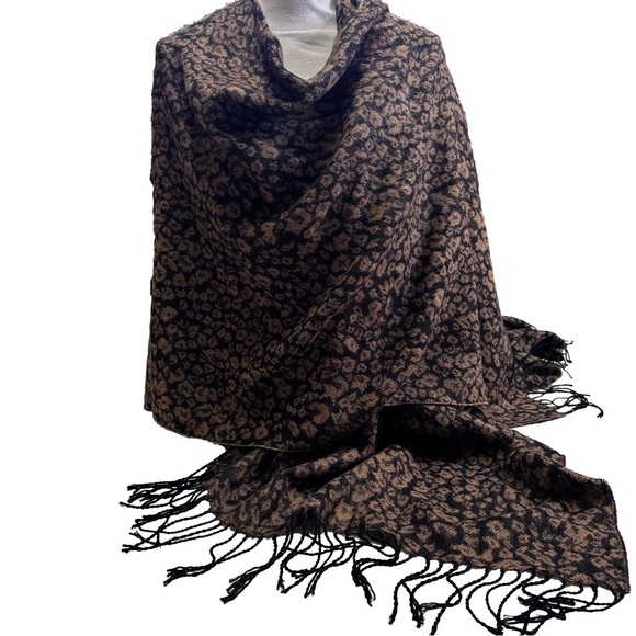 Black and Brown Animal Print Ruana Wrap Shawl Cape Jacket Outerwear One Size - Picture 4 of 9